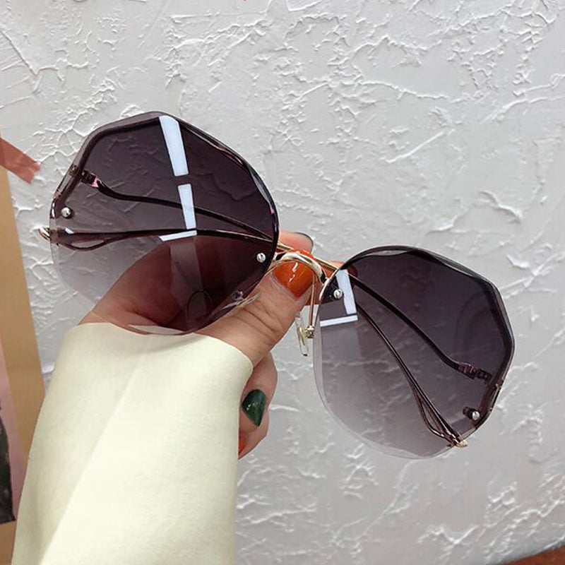 Óculos de Sol Feminino Sem Aro | Lentes Poligonais Degradê